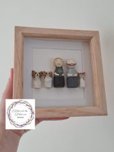 Load image into Gallery viewer, Family portrait box frame