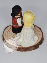 Load image into Gallery viewer, Wedding cake topper