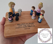 Load image into Gallery viewer, Family wooden plaque
